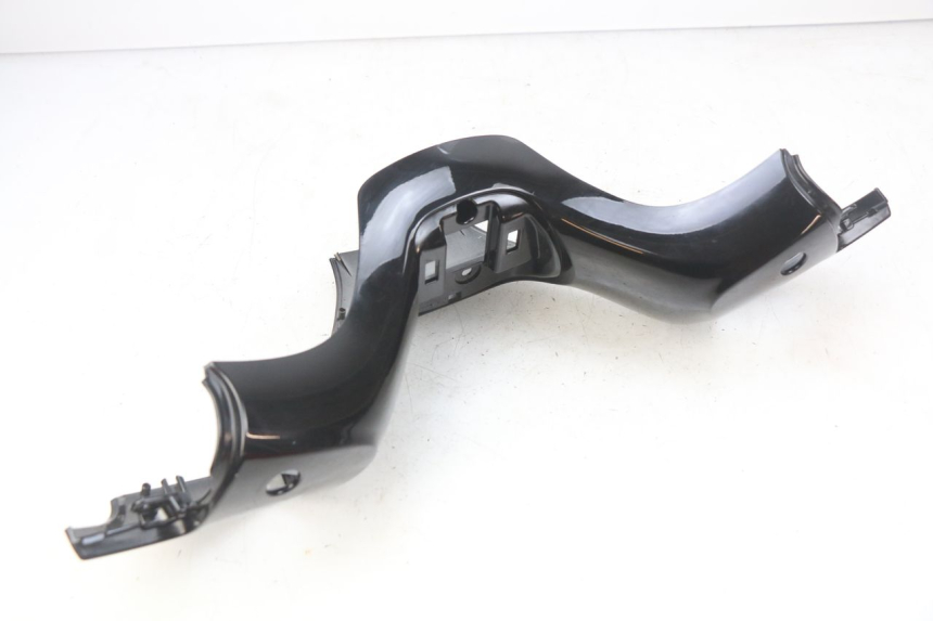 photo de VORDERER LENKERABDECKUNG PIAGGIO MP3 500 (2014 - 2016)