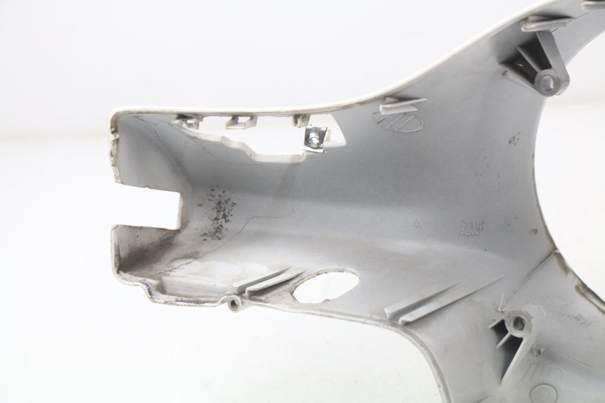 photo de LENKERVERKLEIDUNG VORNE PIAGGIO VESPA GTS SUPER IE 125 (2009 - 2016)