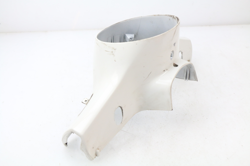 photo de LENKERVERKLEIDUNG VORNE PIAGGIO VESPA GTS SUPER IE 125 (2009 - 2016)