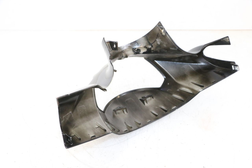 photo de VORDERER LENKERABDECKUNG JM MOTORS SANTANA 50 (2014 - 2023) - Detailansicht des Bauteils