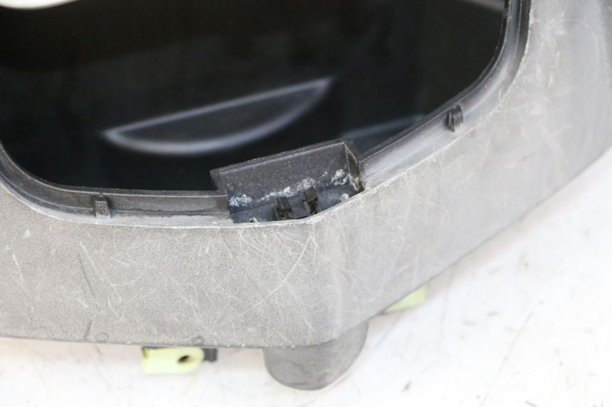 photo de LENKERVERKLEIDUNG VORNE PEUGEOT SATELIS 125 (2010 - 2012)