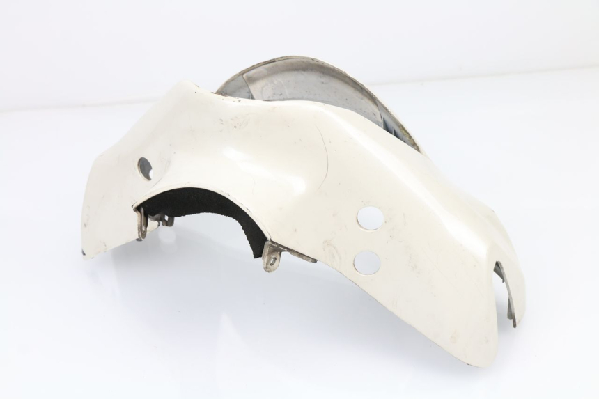 photo de VORDERER LENKERABDECKUNG SUZUKI SIXTEEN 125 (2008 - 2010)