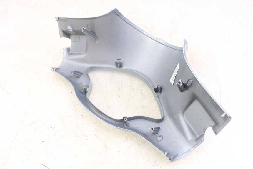 photo de VORDERE LENKERABDECKUNG PIAGGIO VESPA PRIMAVERA 4T 50 (2021 - 2024)