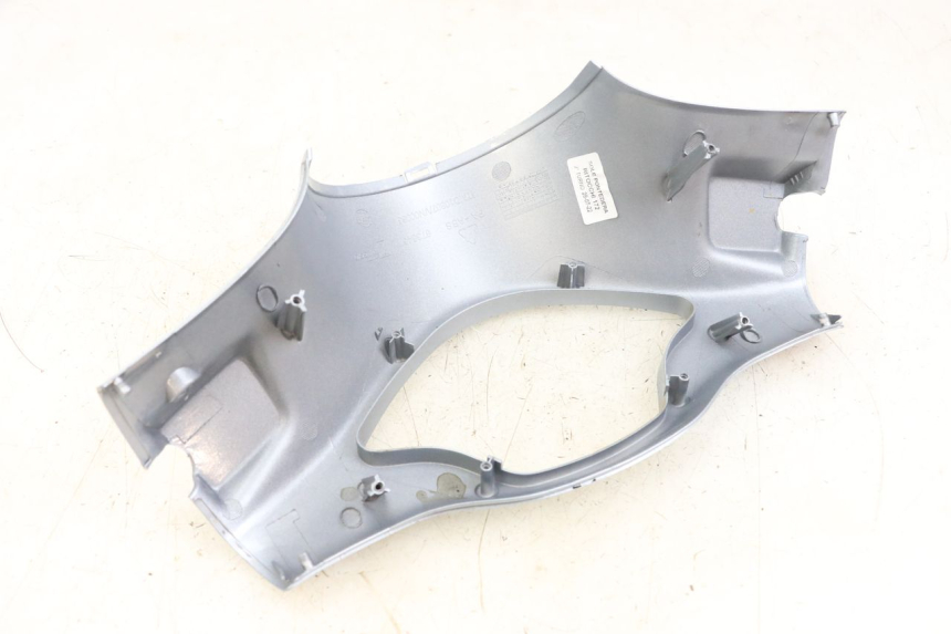 photo de VORDERE LENKERABDECKUNG PIAGGIO VESPA PRIMAVERA 4T 50 (2021 - 2024)