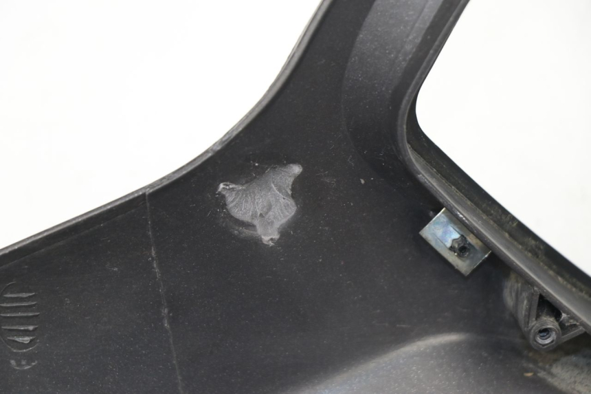 photo de LENKER VERKLEIDUNG ZÜNDSCHLOSS PIAGGIO LIBERTY 4T 50 (2009 - 2015)