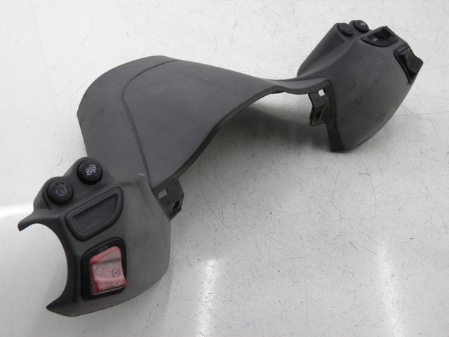 photo de LENKER VERKLEIDUNG ZÜNDSCHLOSS PIAGGIO X8 STREET 125 (2006 - 2007)