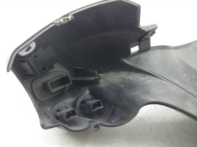 photo de LENKER VERKLEIDUNG ZÜNDSCHLOSS PIAGGIO X8 STREET 125 (2006 - 2007)