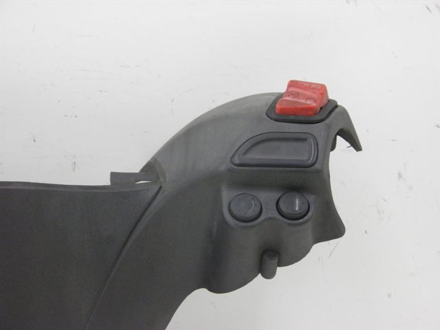 photo de LENKERABDECKUNG SCHALTER PIAGGIO X9 EVOLUTION 125 (2003 - 2007)