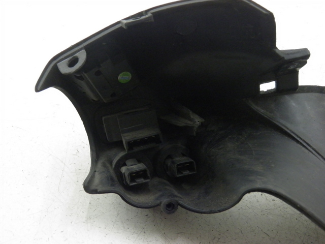 photo de LENKER VERKLEIDUNG ZÜNDSCHLOSS PIAGGIO XEVO - X EVO 125 (2010 - 2015)