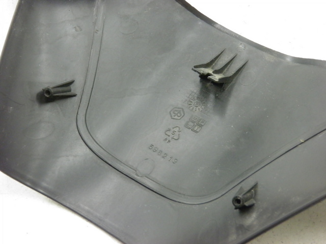 photo de LENKER VERKLEIDUNG ZÜNDSCHLOSS PIAGGIO XEVO 400 (2007)