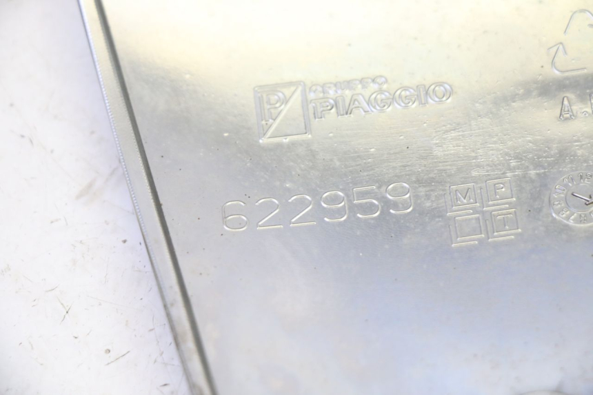 photo de LENKERVERKLEIDUNG PIAGGIO MP3 RL 250 (2007 - 2010)
