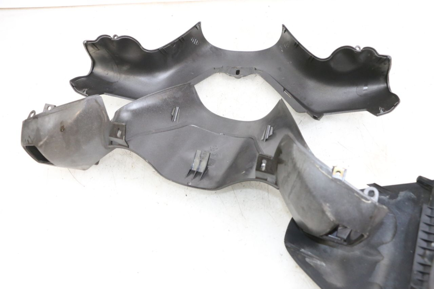 photo de LENKERVERKLEIDUNG PIAGGIO X9 125 (2000 - 2003)