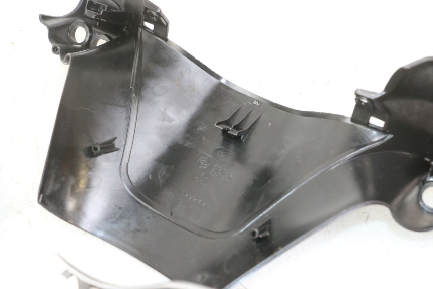 photo de LENKERABDECKUNG PIAGGIO XEVO - X EVO 125 (2007 - 2016) - Hochauflösende Nahaufnahme