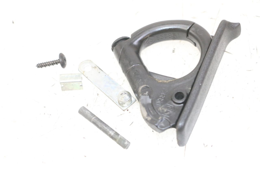 photo de GEPÃ„CKHAKEN PIAGGIO IE MP3 YOURBAN 300 (2011 - 2016)