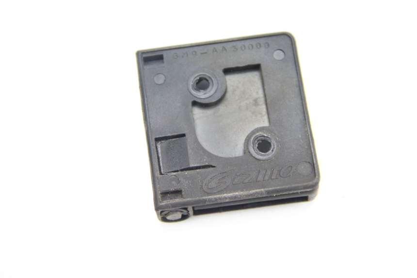 photo de GEPÄCKHAKEN PEUGEOT SATELIS 125 (2006 - 2009)