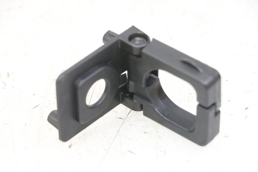 photo de GEPÃ„CKHAKEN PEUGEOT STREETZONE I 2T 50 (2018 - 2020)