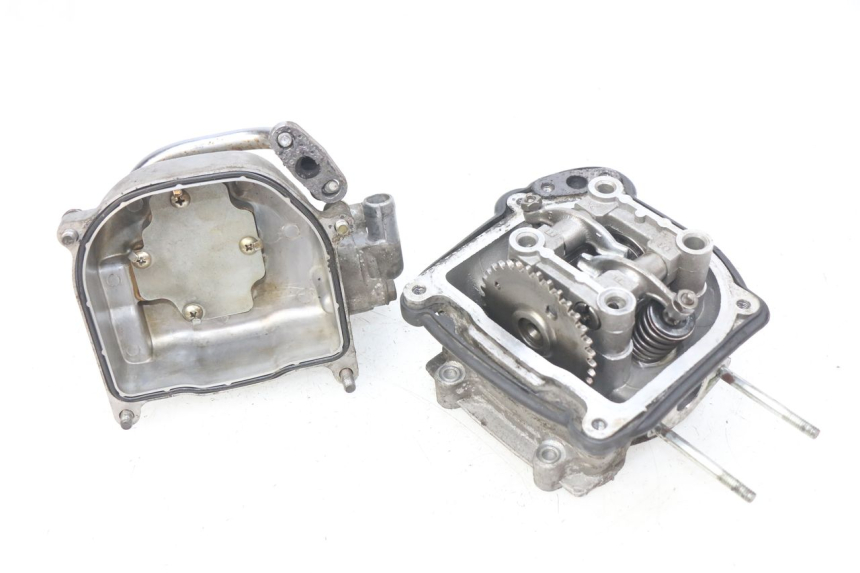 photo de ZYLINDERKOPF KYMCO AGILITY 4T 50 (2005 - 2018)