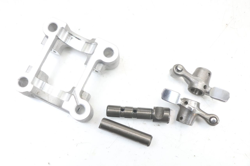 photo de ZYLINDERKOPF KYMCO AGILITY 4T 50 (2005 - 2018) - Alternative Perspektive