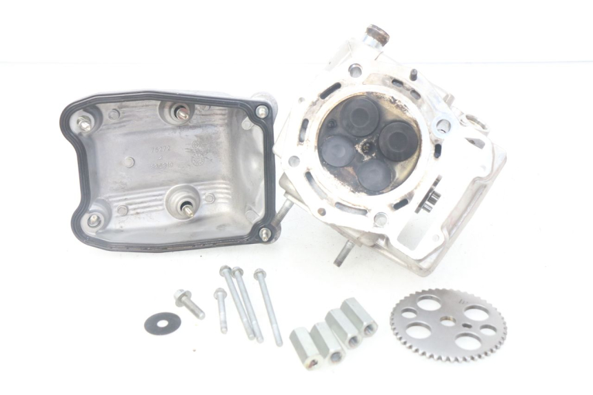 photo de ZYLINDERKOPF HINTEN APRILIA SRV 850 (2012 - 2017)