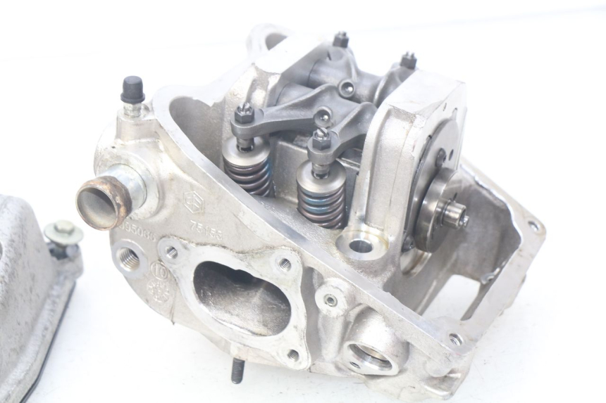 photo de ZYLINDERKOPF HINTEN APRILIA SRV 850 (2012 - 2017)