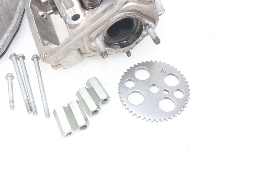 photo de ZYLINDERKOPF HINTEN APRILIA SRV 850 (2012 - 2017)