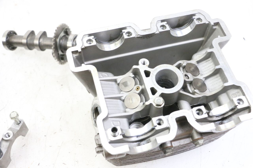 photo de ZYLINDERKOPF HINTEN HYOSUNG GTR 125 (2006 - 2008)