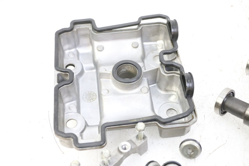 photo de ZYLINDERKOPF HINTEN HYOSUNG GTR 125 (2006 - 2008)