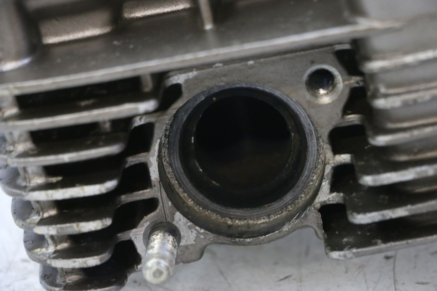 photo de ZYLINDERKOPF HINTEN HYOSUNG GTR 125 (2006 - 2008)