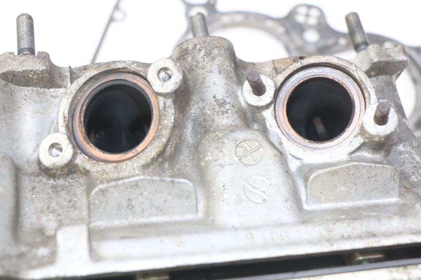 photo de HINTERER ZYLINDERKOPF HONDA VFR FI RC46 800 (1998 - 2001)