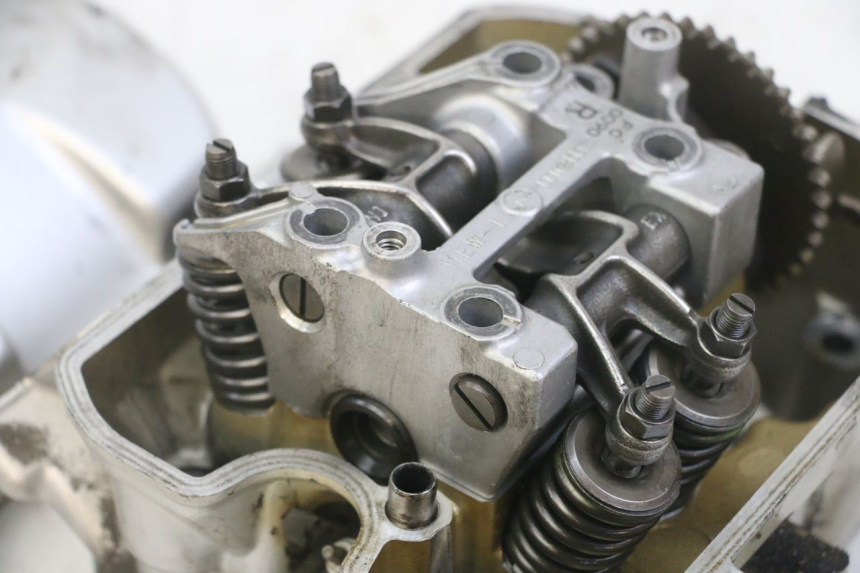 photo de ZYLINDERKOPF HINTEN HONDA NTV DEAUVILLE ABS 700 (2007 - 2016)