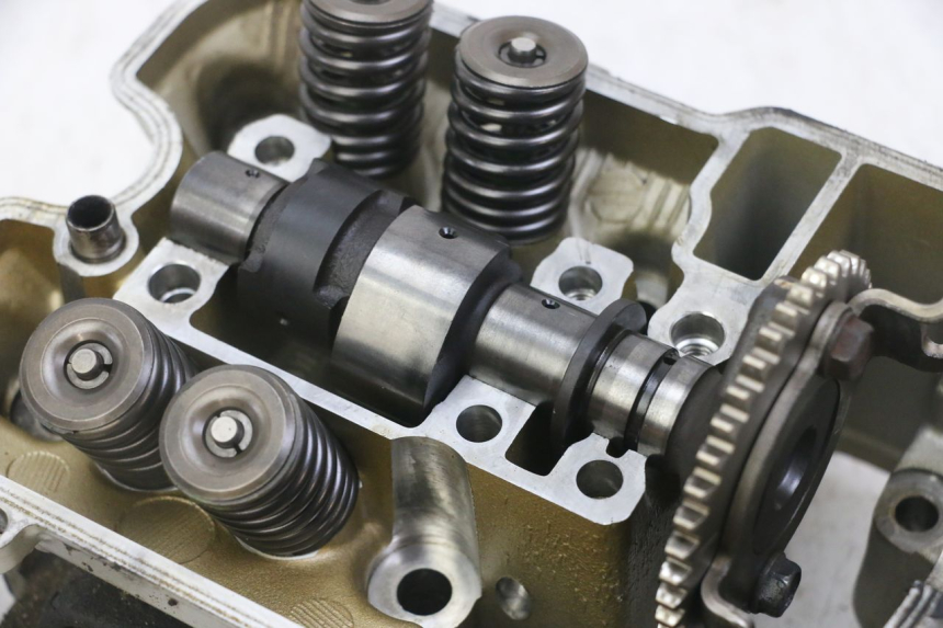 photo de ZYLINDERKOPF HINTEN HONDA NTV DEAUVILLE ABS 700 (2007 - 2016)