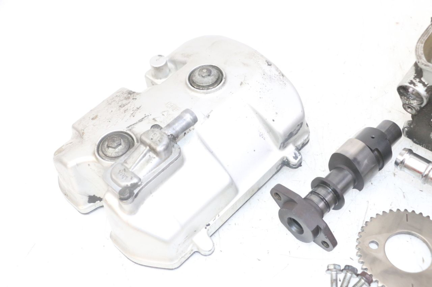 photo de ZYLINDERKOPF HINTEN HONDA NTV DEAUVILLE ABS 700 (2007 - 2016)