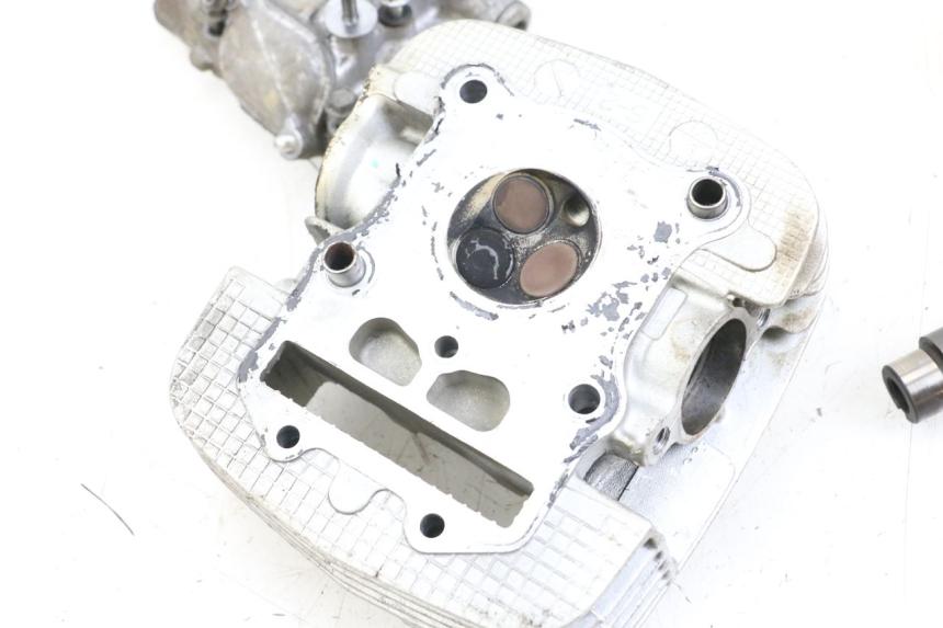 photo de ZYLINDERKOPF HINTEN SUZUKI VL INTRUDER 125 (2004 - 2007)