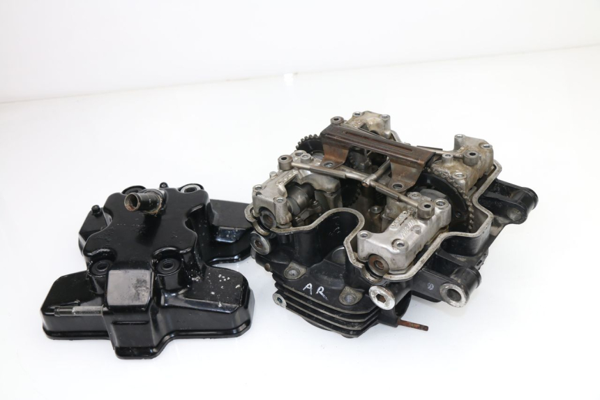 photo de ZYLINDERKOPF HINTEN HONDA VF 1000 (1984 - 1988)