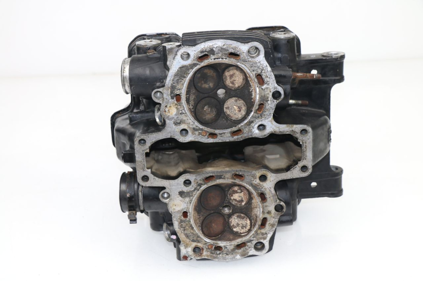 photo de ZYLINDERKOPF HINTEN HONDA VF 1000 (1984 - 1988)