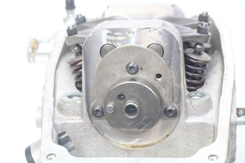 photo de ZYLINDERKOPF VORN APRILIA SRV 850 (2012 - 2017)