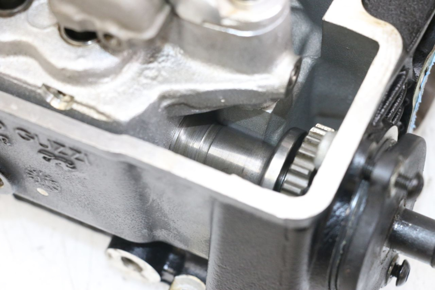 photo de ZYLINDERKOPF VORN MOTO GUZZI NORGE 8V GT 1200 (2011 - 2016)