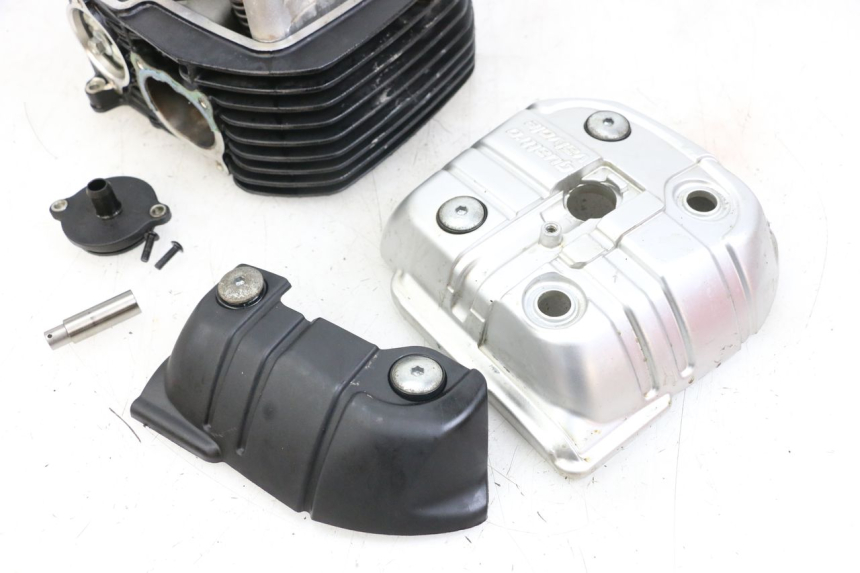 photo de ZYLINDERKOPF VORN MOTO GUZZI NORGE 8V GT 1200 (2011 - 2016)