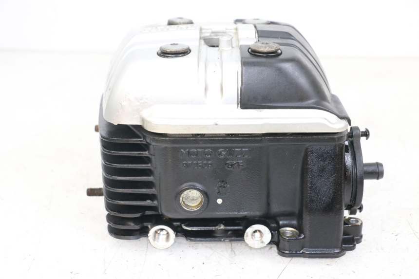 photo de ZYLINDERKOPF VORN MOTO GUZZI NORGE 8V GT 1200 (2011 - 2016)