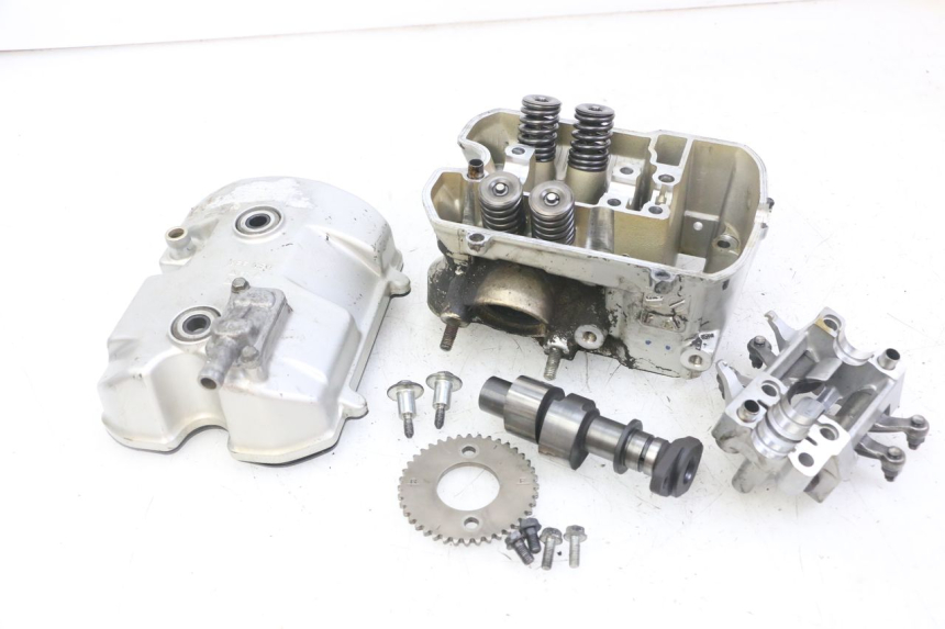 photo de ZYLINDERKOPF VORN HONDA NTV DEAUVILLE ABS 700 (2007 - 2016)