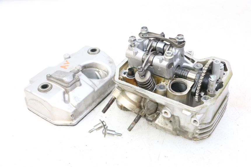 photo de ZYLINDERKOPF VORN HONDA NTV DEAUVILLE 650 (2001 - 2006)