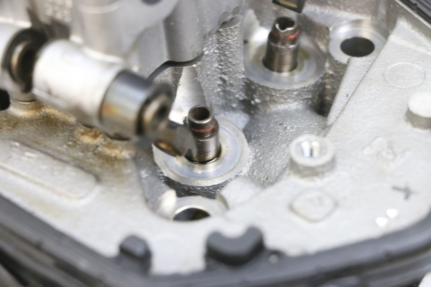 photo de ZYLINDERKOPF VORN BMW R RT ABS 1200 (2010 - 2014) - Qualität der Gebrauchtware