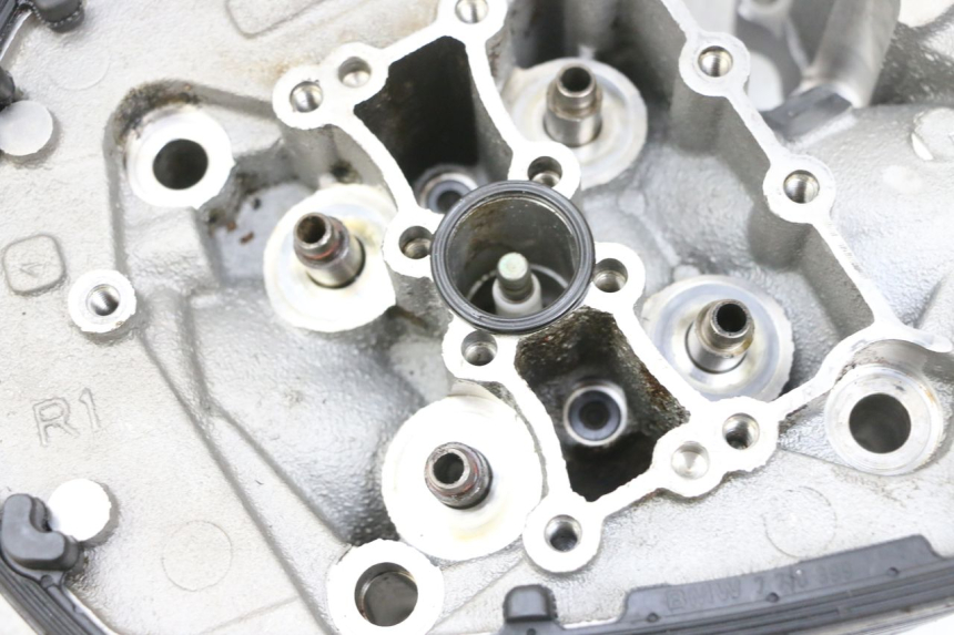 photo de ZYLINDERKOPF VORN BMW R RT ABS 1200 (2010 - 2014) - Geprüftes Gebrauchtteil