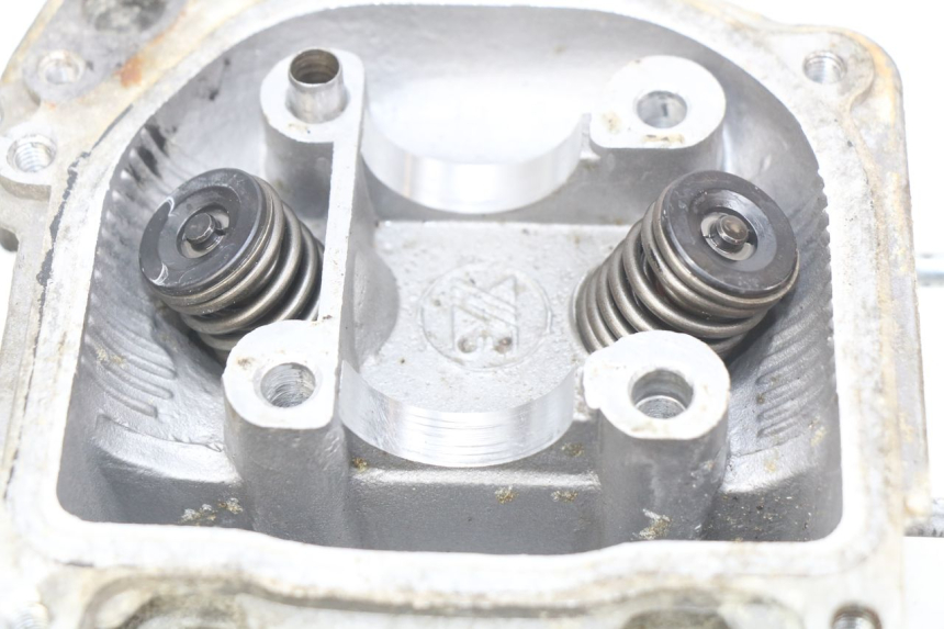 photo de ZYLINDERKOPF BAOTIAN BT 50 QT-12 50 (2007 - 2009)