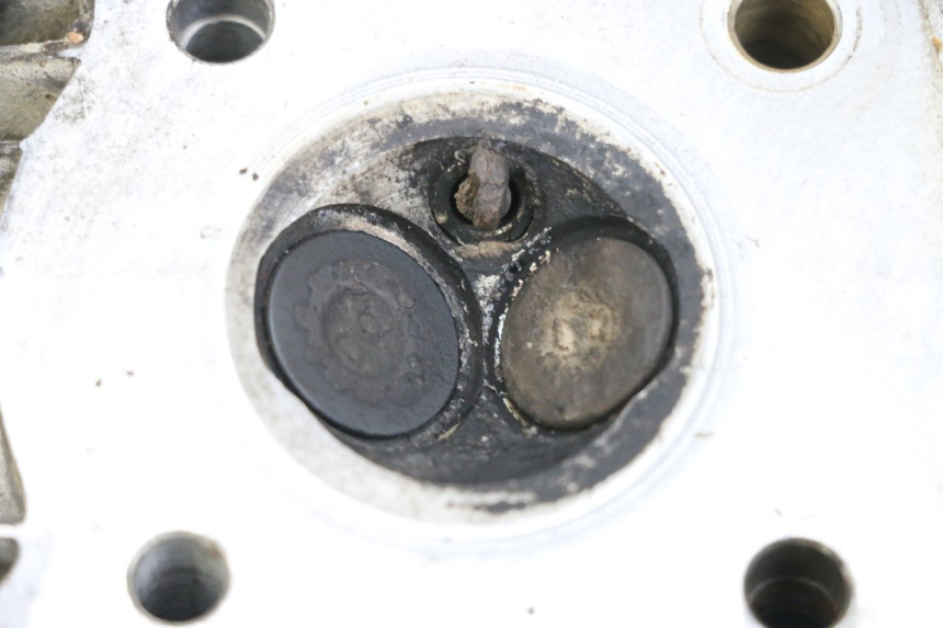 photo de ZYLINDERKOPF MAG POWER BOMBERS 4T 50 (2016 - 2026) - Zoom auf Komponenten