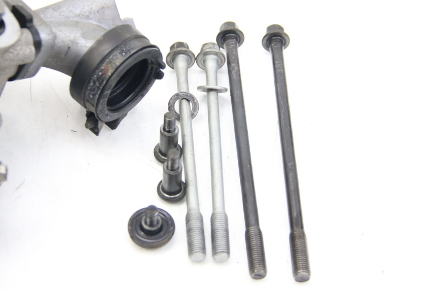 photo de ZYLINDERKOPF SUZUKI BURGMAN 125 (2007 - 2014)