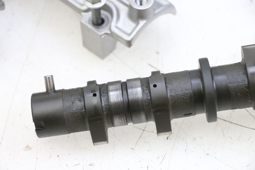 photo de ZYLINDERKOPF SUZUKI BURGMAN 650 (2013 - 2020)