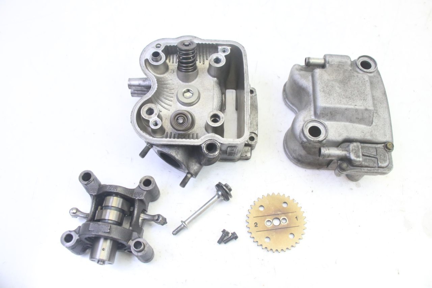 photo de Zylinderkopf HONDA FES S-WING SWING ABS 125 (2007 - 2015)