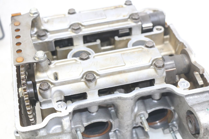photo de ZYLINDERKOPF HONDA FJS SILVERWING SILVER WING 400 (2009 - 2016)