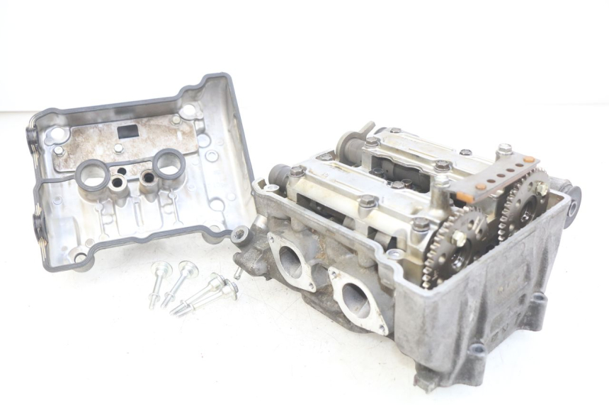 photo de ZYLINDERKOPF HONDA FJS SILVERWING SILVER WING 400 (2009 - 2016)